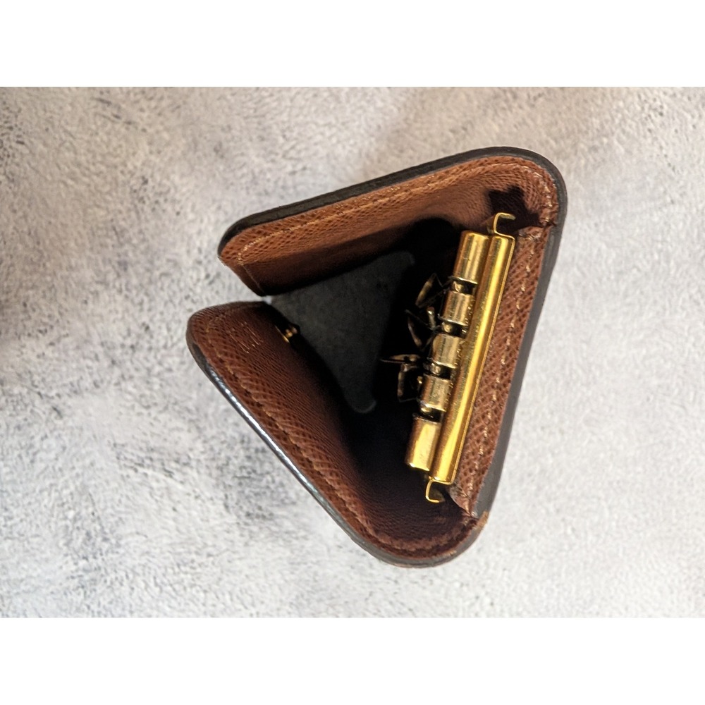 Louis Vuitton Monogram 4‑Key Holder Case Authentic Chipped - Picture 6 of 13